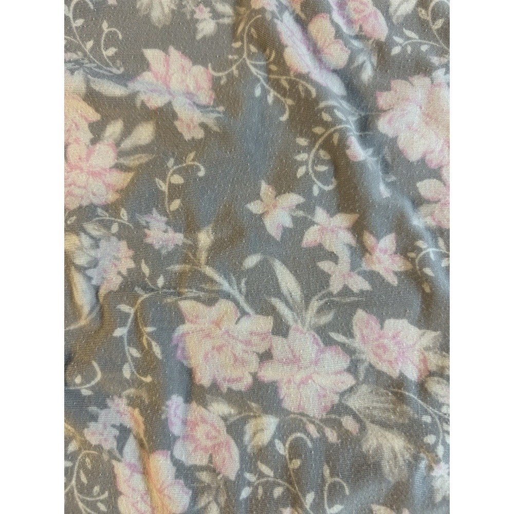 Eileen West Women's Night Gown Sz Small Gray Pink Floral Pattern With Lace Trim - Picture 10 of 10
